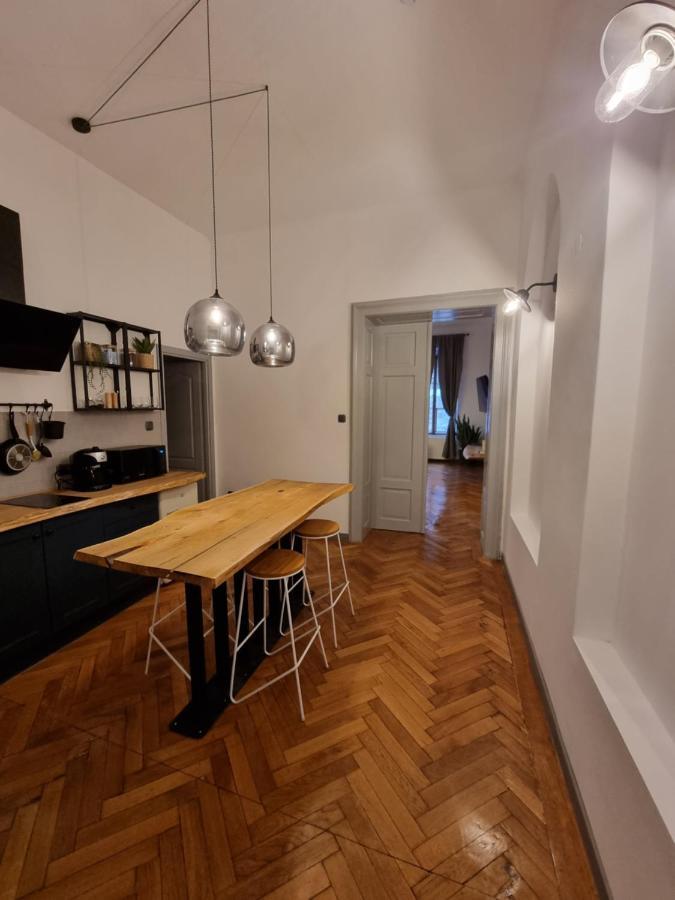 Cuba Apartment Brasov Exterior photo
